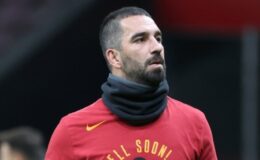 Son dakika Galatasaray haberleri – Arda Turan’dan kendisi keşfeden antrenöre vefa