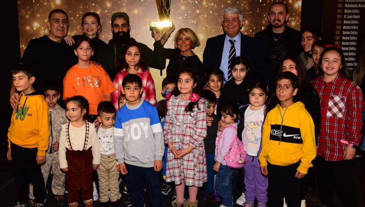 Ramotoloji hastası çocuklara ünlü isimlerle tanışma sürprizi