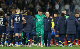 Altay Bayındır bana yeter! Jorge Jesus kaleci isteğinden vazgeçti