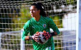 Fenerbahçe açıkladı: Milli takım tercihini Türkiye’den yana kullandı